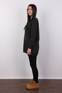 3. Download full pics of Nikol (22) from czechcasting.com