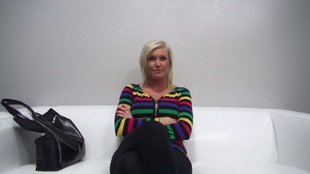 1. Download full pics of Barbora (25) from czechcasting.com