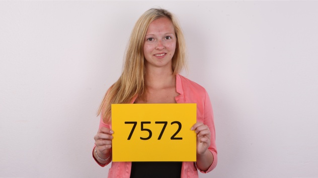 Marie (19)
