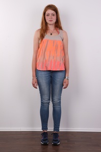 2. Download full pics of Daniela (21) from czechcasting.com