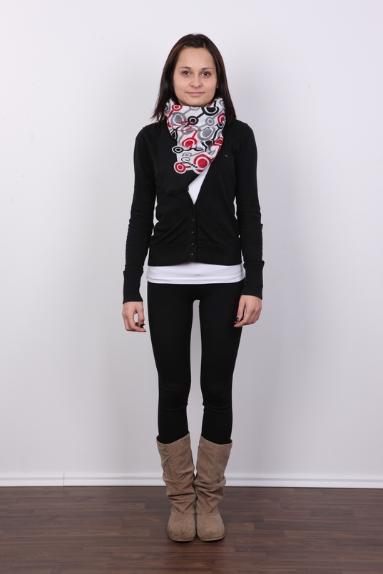 2. Download full pics of Marcela (19) from czechcasting.com