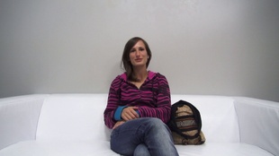 1. Download full pics of Nikol (25) from czechcasting.com