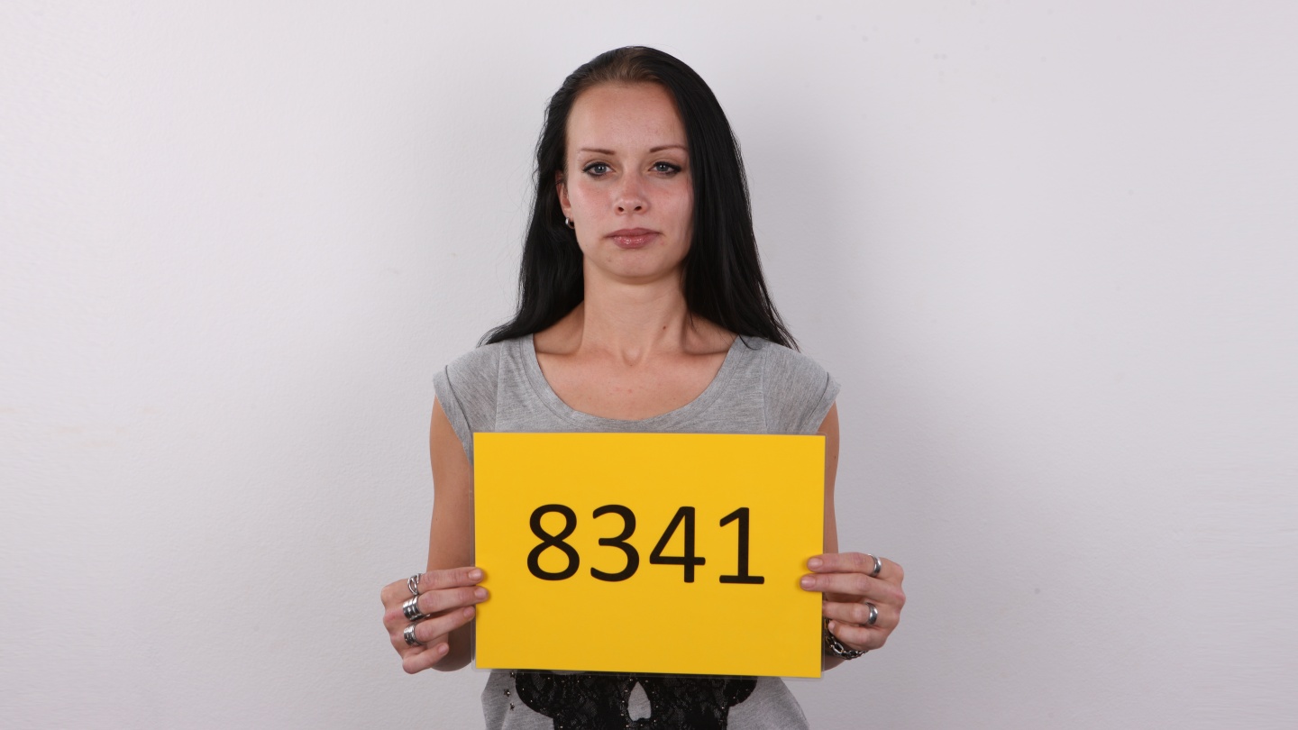 Michaela (24)