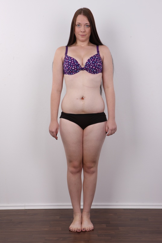 7. Download full pics of Marketa (18) from czechcasting.com