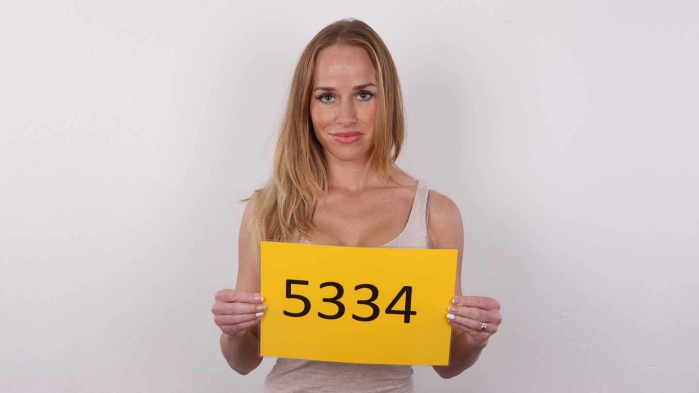 Lucie (35)