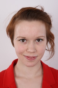 1. Download full pics of Klara (24) from czechcasting.com