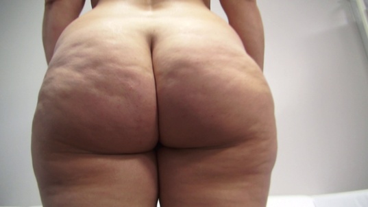 2. Download full pics of Renata (35) from czechcasting.com