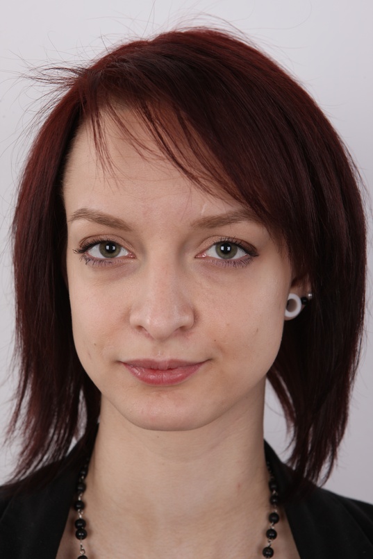 1. Download full pics of Ruzena (22) from czechcasting.com