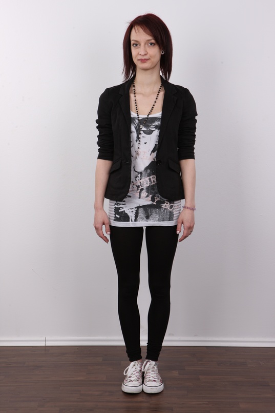 2. Download full pics of Ruzena (22) from czechcasting.com