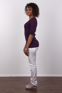 3. Download full pics of Karolina (25) from czechcasting.com