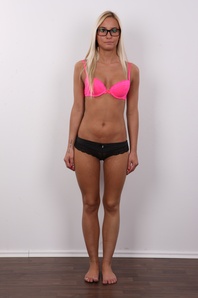 7. Download full pics of Misa (19) from czechcasting.com