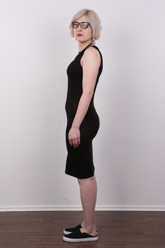 3. Download full pics of Kristyna (24) from czechcasting.com