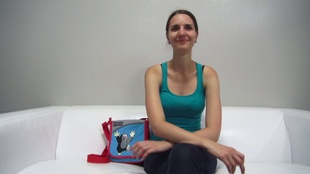 1. Download full pics of Eliska (25) from czechcasting.com