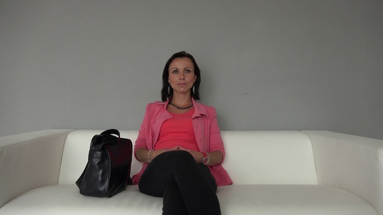 1. Download full pics of Andrea (30) from czechcasting.com