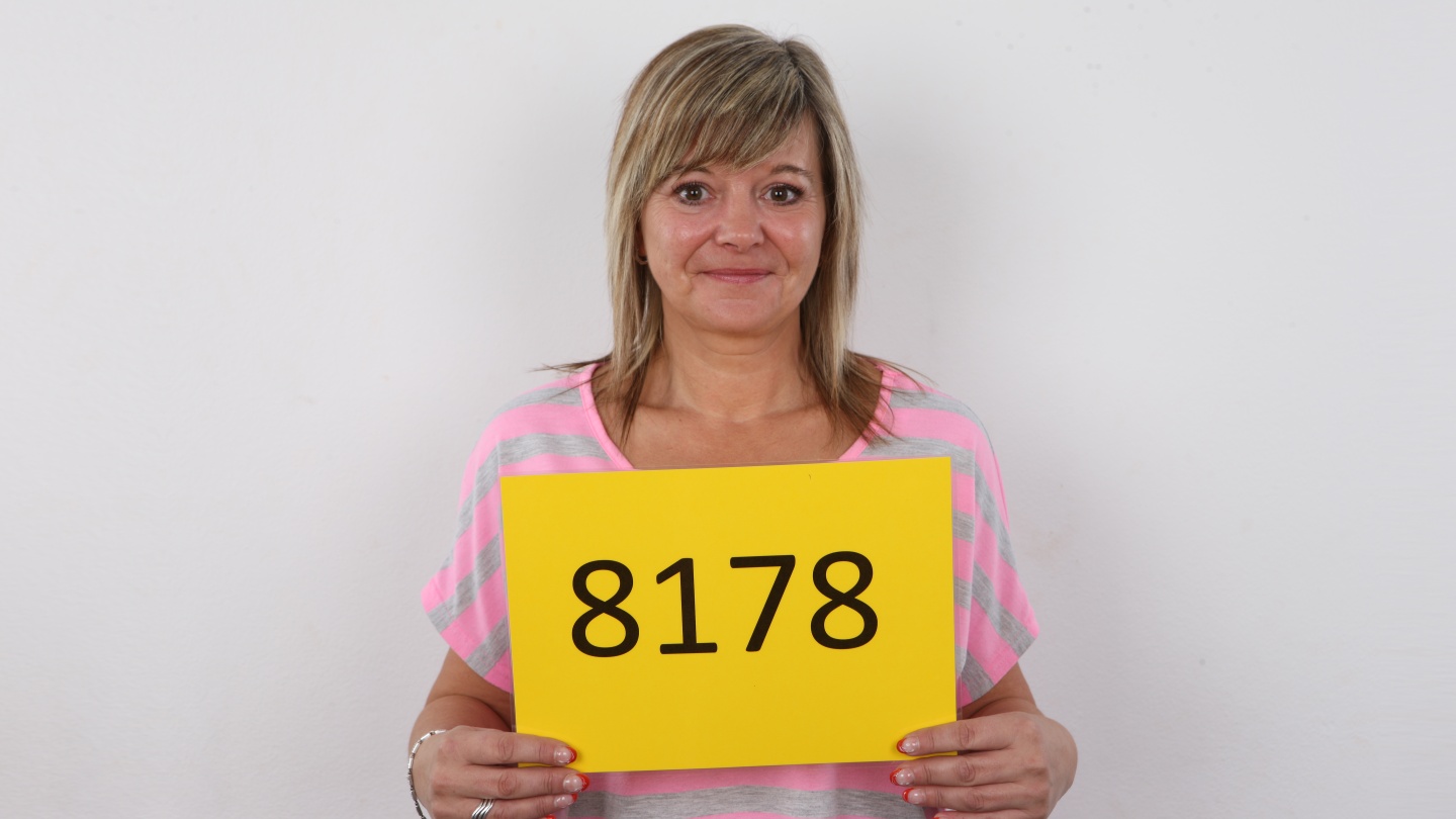 Jana (49)