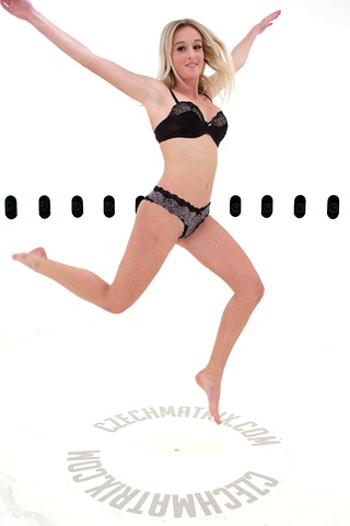 Czech Casting: Karolina (18) 360°