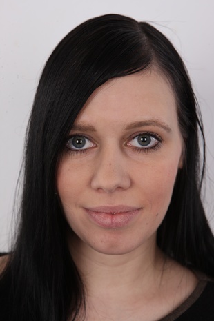 1. Download full pics of model CZECH CASTING - KRISTYNA (3049) from czechcasting.com
