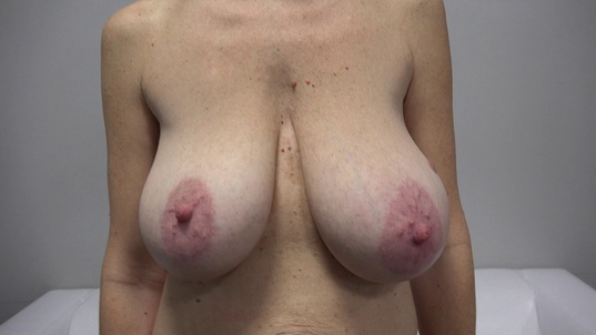 2. Download full pics of Radka (49) from czechcasting.com