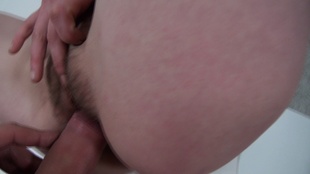 6. Download full pics of Iva (34) from czechcasting.com