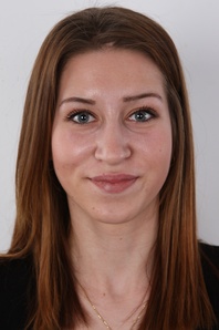 1. Download full pics of Lucie (18) from czechcasting.com