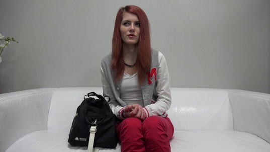 1. Download full pics of Svetlana (19) from czechcasting.com