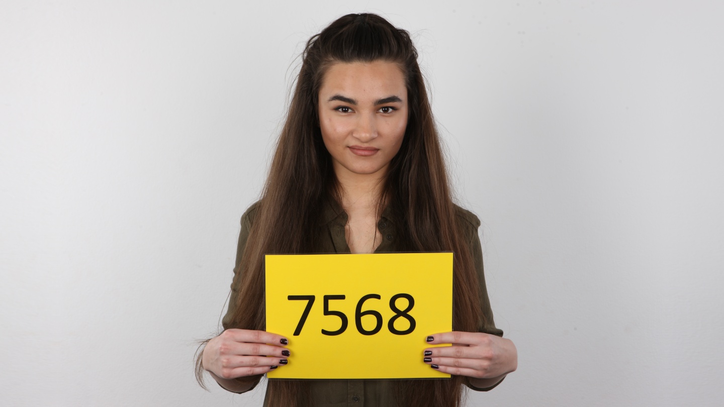 Ester (22)