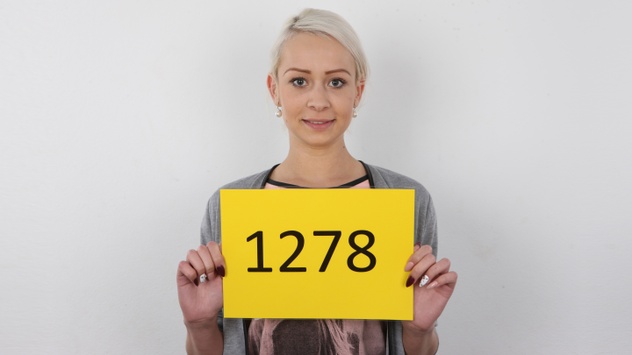 Czech Casting: Denisa (25)