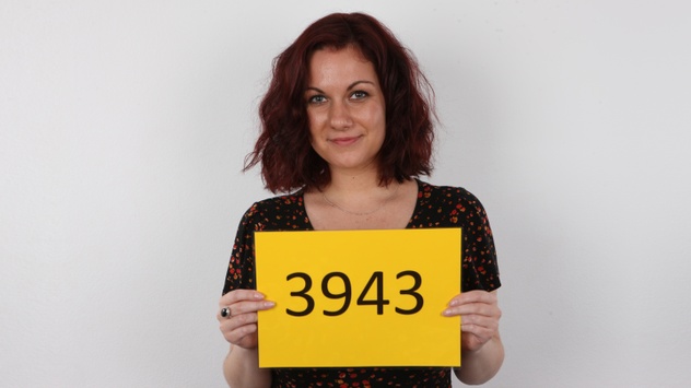 Czech Casting: Karolina (29)