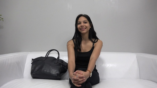 1. Download full pics of Silvie (18) from czechcasting.com