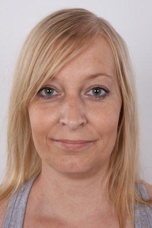 1. Download full pics of model CZECH CASTING - OLGA (5906) from czechcasting.com
