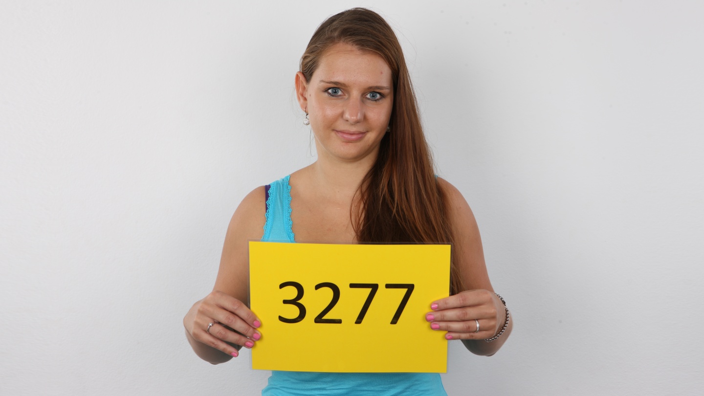 Lucie (27)