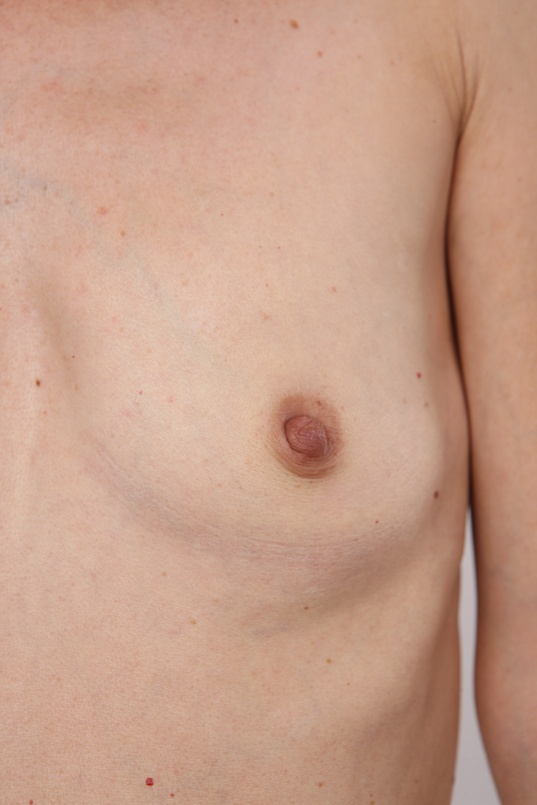 14. Download full pics of Laura (41) from czechcasting.com