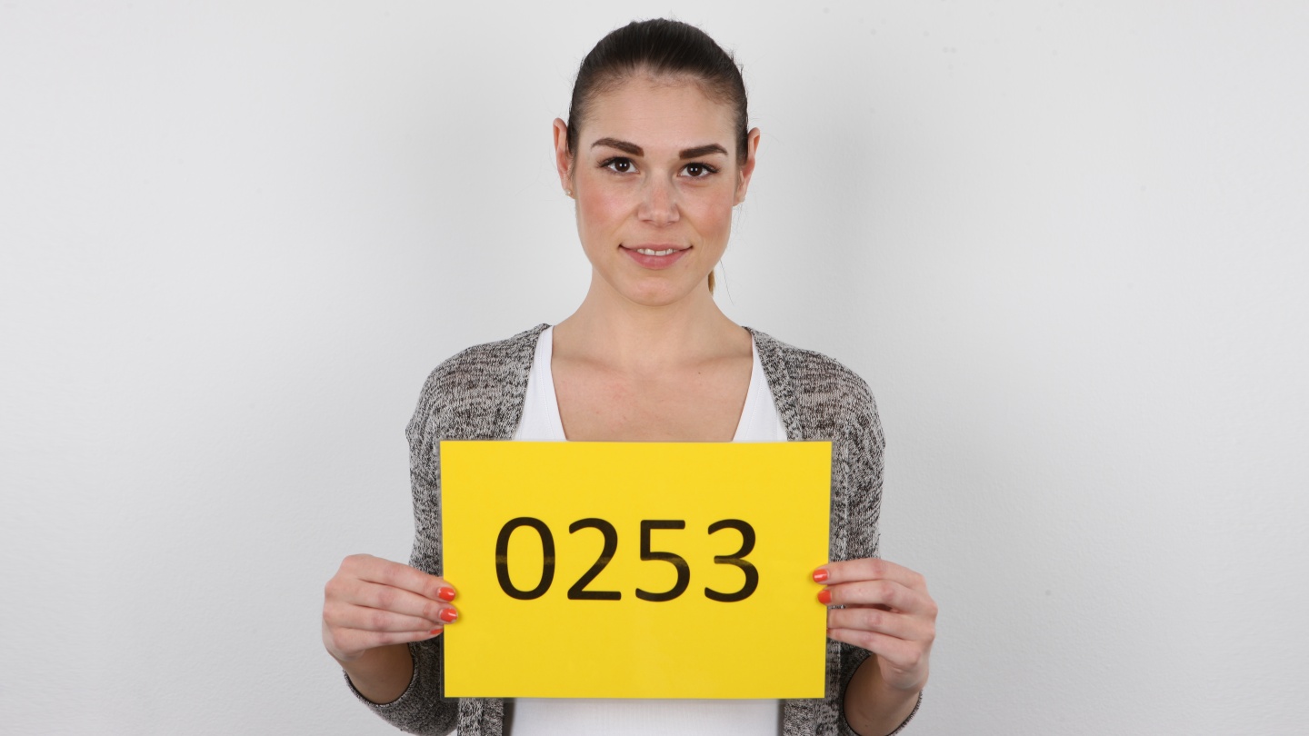 Marcela (29)