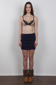 4. Download full pics of Monika (21) from czechcasting.com