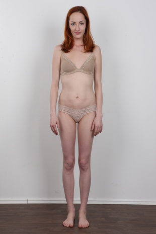 7. Download full pics of model Katerina (22) from czechcasting.com