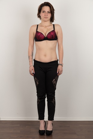 5. Download full pics of model CZECH CASTING - MICHAELA (7085) from czechcasting.com