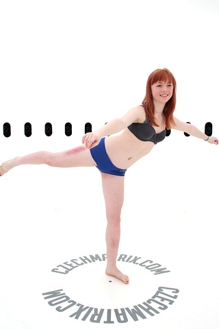 Czech Casting: Niky (18) 360°