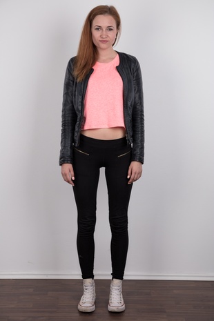 2. Download full pics of model Lucie (18) from czechcasting.com