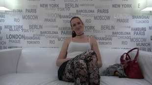 1. Download full pics of Paja (22) from czechcasting.com