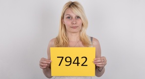 Czech Casting: Michaela (22)