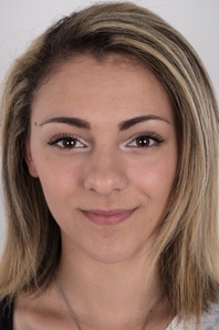 1. Download full pics of Nikola (20) from czechcasting.com