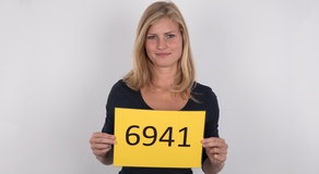 Czech Casting: Adriana (24)