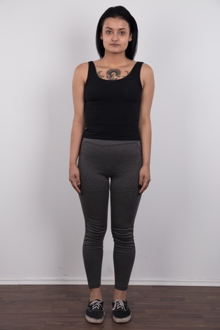 2. Download full pics of model Tereza (18) from czechcasting.com