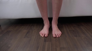 4. Download full pics of Lenka (30) from czechcasting.com