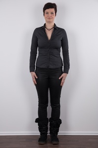 2. Download full pics of Aneta (26) from czechcasting.com