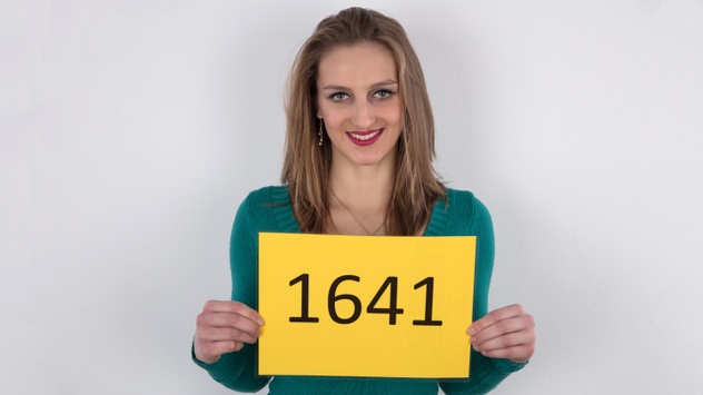 Adela (19)
