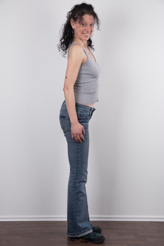 3. Download full pics of Jana a Dalibor (42) from czechcasting.com