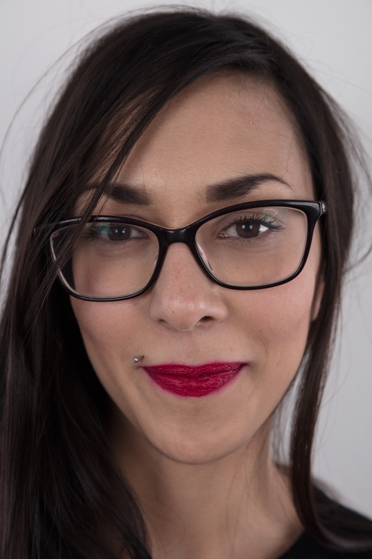 brunette,white girl,slim,glasses,lip piercing,red lipstick,headshot,close up,amateur,czech
