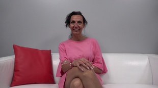 1. Download full pics of Klaudie (52) from czechcasting.com