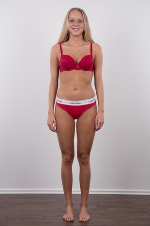 7. Download full pics of model Stepanka (20) from czechcasting.com